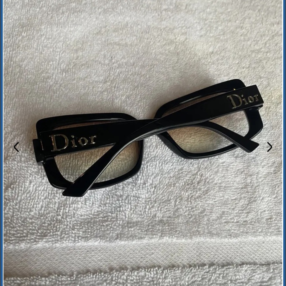 Dior Black Frame Sunglasses with Brown Gradient Lenses - Picture 2 of 8